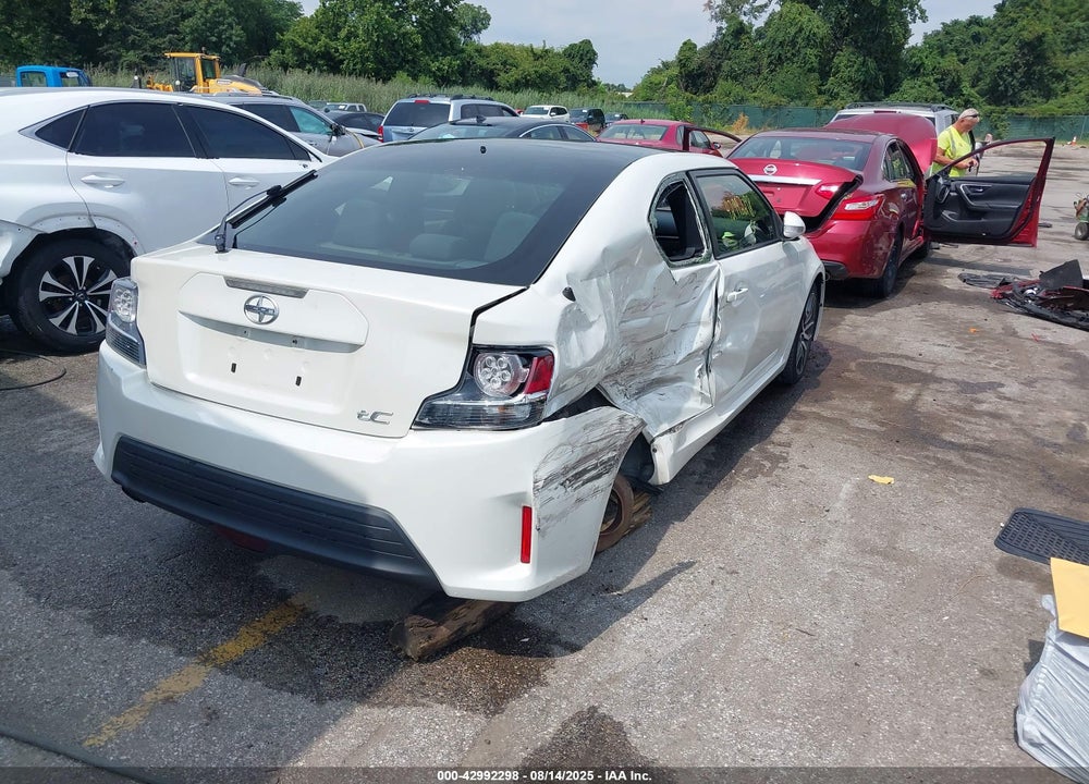 2016 SCION TC VIN: JTKJF5C71GJ022272