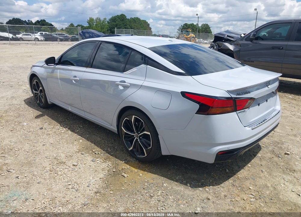 2023 NISSAN ALTIMA SR FWD VIN: 1N4BL4CV9PN402391