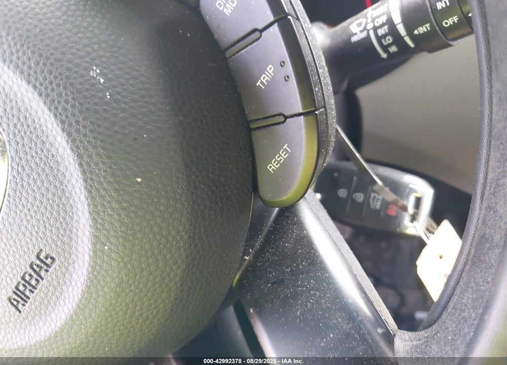 2018 KIA SOUL VIN: KNDJN2A29J7556611