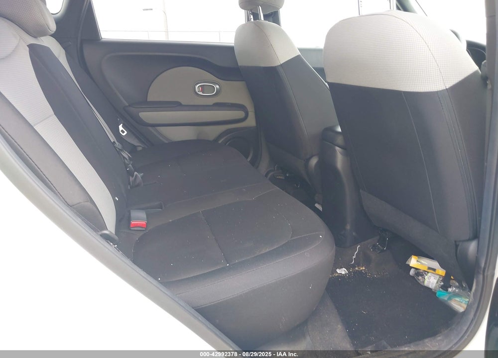 2018 KIA SOUL VIN: KNDJN2A29J7556611