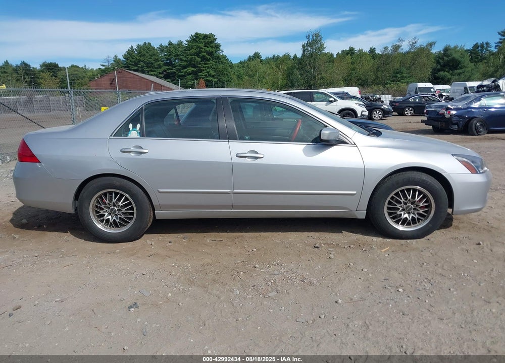2007 HONDA ACCORD 2.4 EX VIN: 1HGCM56827A124675