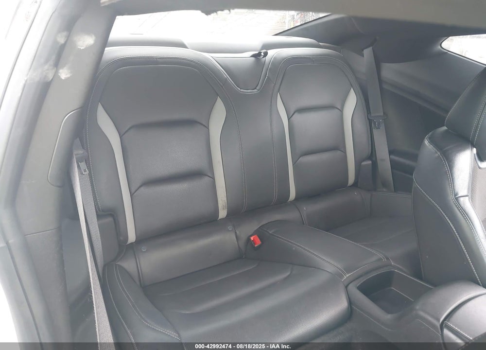 2021 CHEVROLET CAMARO VIN: 1G1FF1R78M0141573