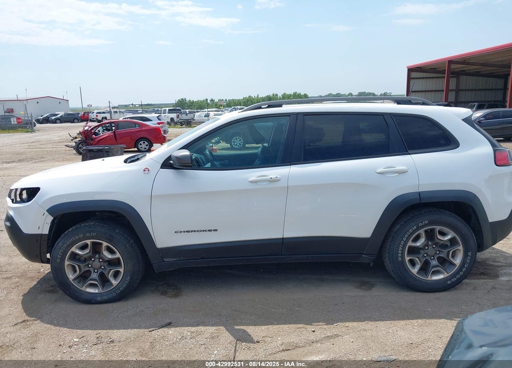 2019 JEEP CHEROKEE TRAILHAWK 4X4 VIN: 1C4PJMBX2KD328562