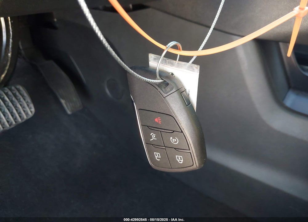 2026 CHEVROLET EQUINOX FWD ACTIV VIN: 3GNAXKEG2TL131950