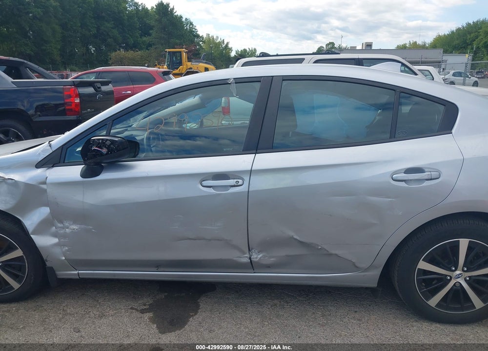 2021 SUBARU IMPREZA VIN: 4S3GKAV60M3600811