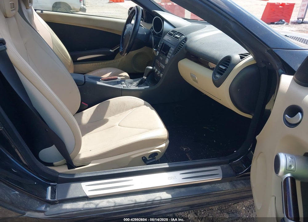 2007 MERCEDES-BENZ SLK 280 VIN: WDBWK54FX7F162448