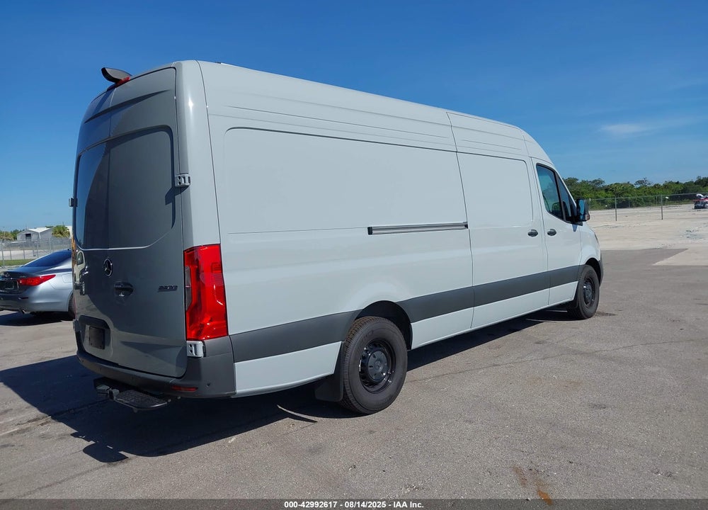 2025 MERCEDES-BENZ SPRINTER 2500 HIGH ROOF 4-CYL DIESEL HO VIN: W1Y4NCHY1ST211526