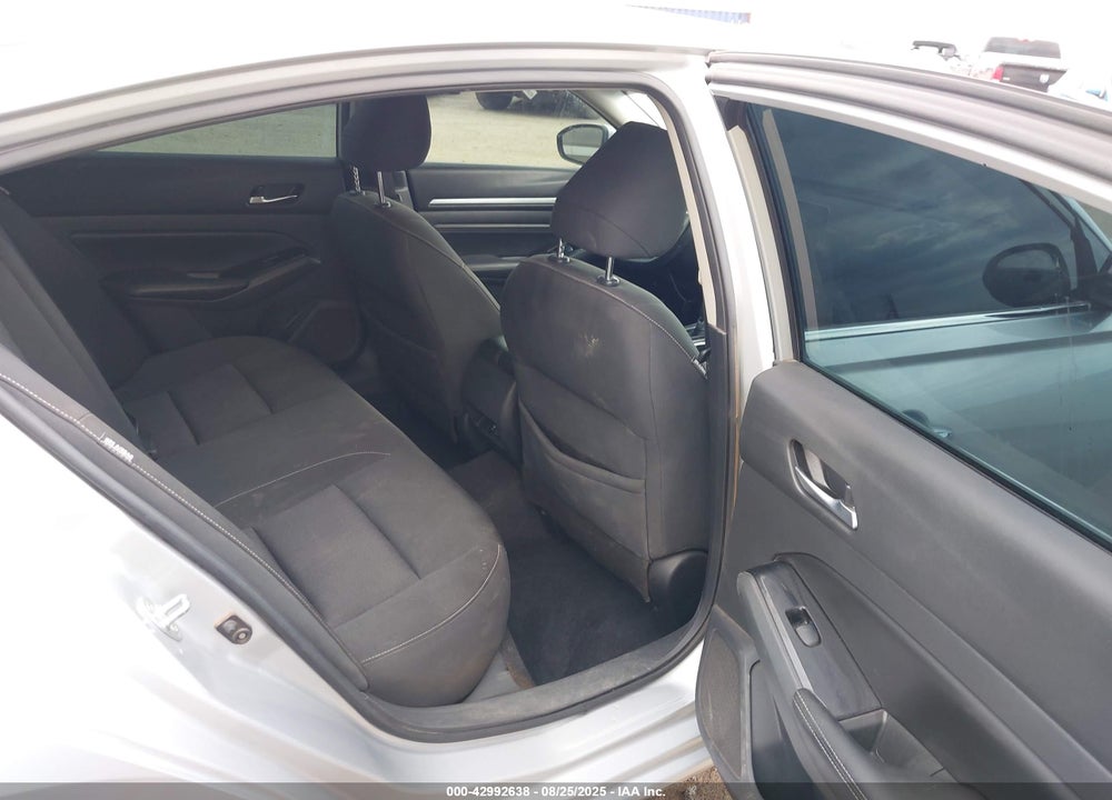2021 NISSAN ALTIMA SV FWD VIN: 1N4BL4DV7MN338412