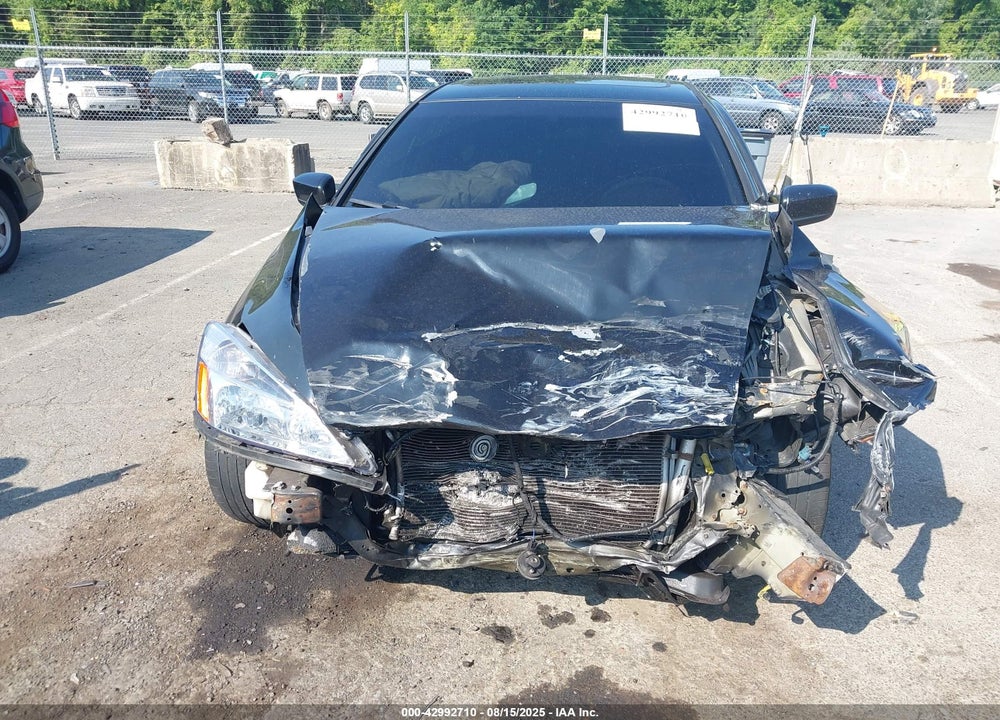 2004 HONDA ACCORD 2.4 EX VIN: 1HGCM56644A120623