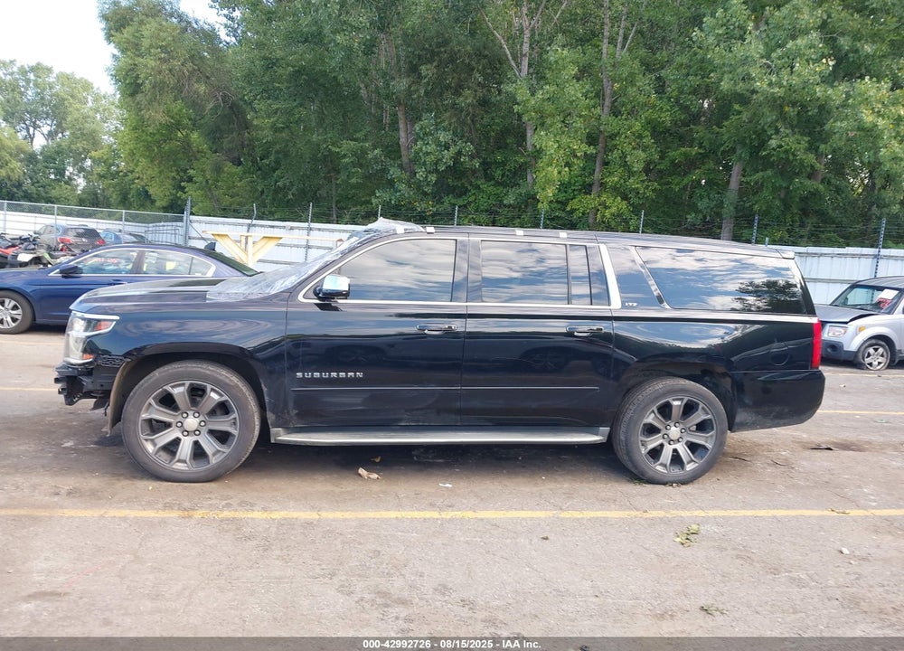 2016 CHEVROLET SUBURBAN VIN: 1GNSKJKC1GR239425