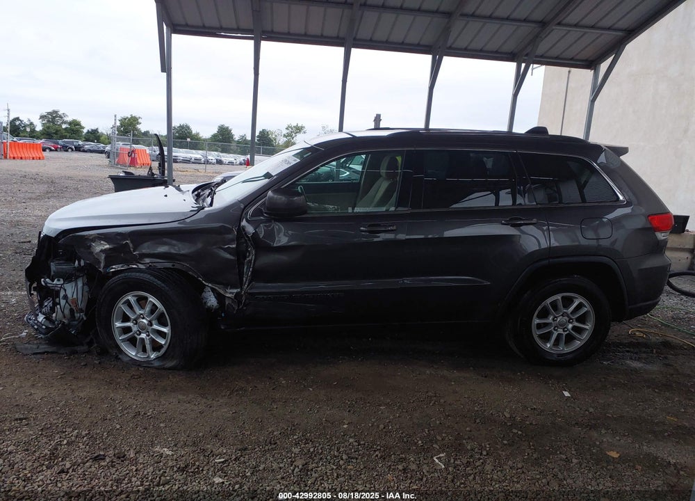 2019 JEEP GRAND CHEROKEE LAREDO E 4X4 VIN: 1C4RJFAGXKC577137