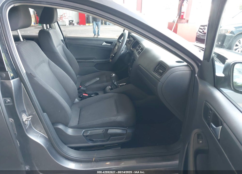 2015 VOLKSWAGEN JETTA VIN: 3VW1K7AJ3FM228818