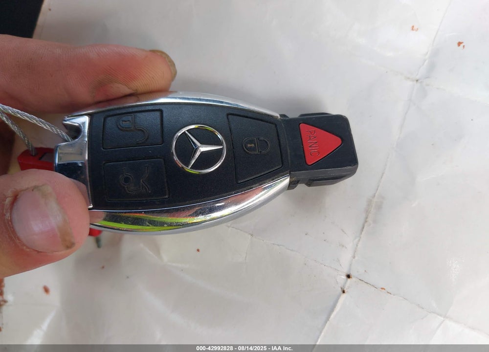 2004 MERCEDES-BENZ CLK 320 VIN: WDBTK65G44T019525