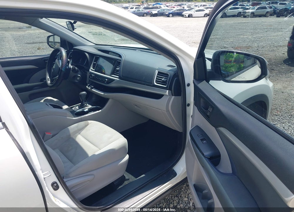 2019 TOYOTA HIGHLANDER VIN: 5TDBZRFHXKS970311