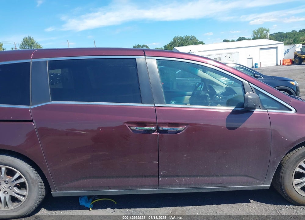 2011 HONDA ODYSSEY EX-L VIN: 5FNRL5H65BB058257