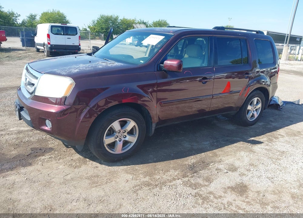 2010 HONDA PILOT EX VIN: 5FNYF4H47AB010205