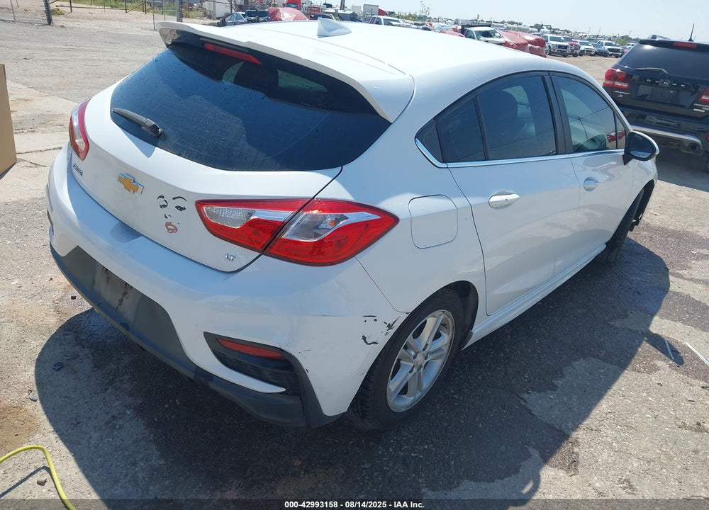 2017 CHEVROLET CRUZE VIN: 3G1BE6SM4HS585532