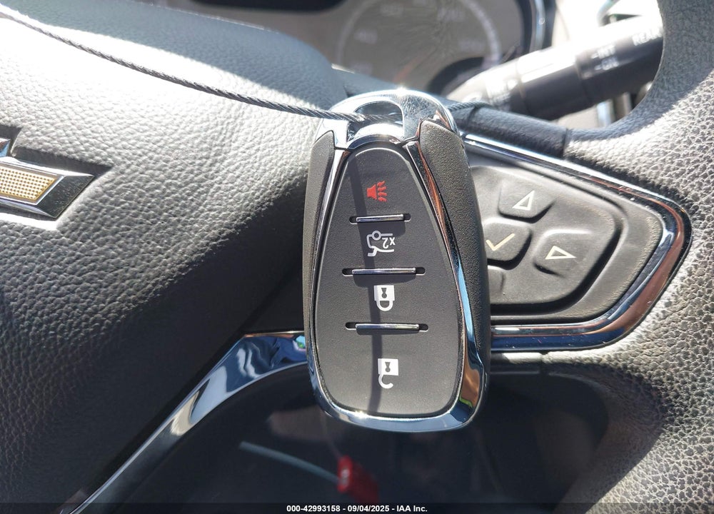 2017 CHEVROLET CRUZE VIN: 3G1BE6SM4HS585532