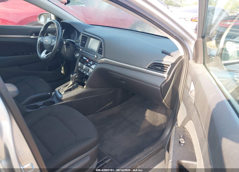 2020 HYUNDAI ELANTRA VIN: KMHD84LF1LU939510