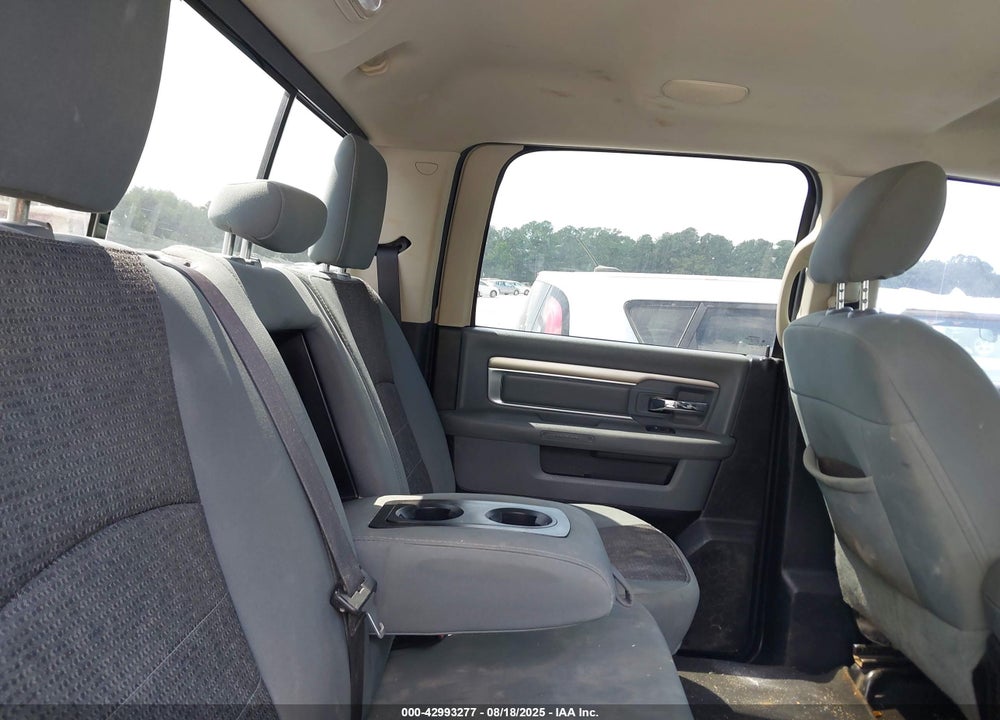 2014 RAM 1500 VIN: 1C6RR6LT0ES305300