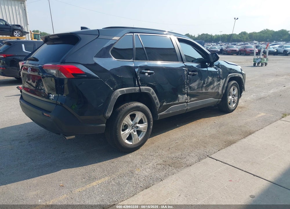 2021 TOYOTA RAV4 VIN: 2T3P1RFVXMC167018
