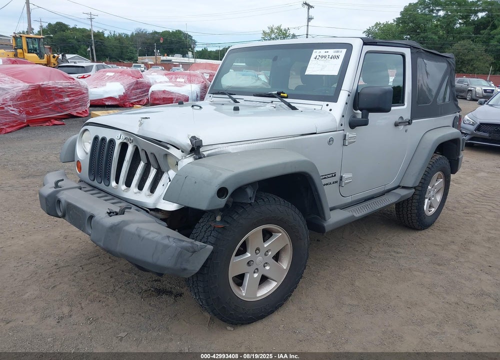2011 JEEP WRANGLER / VIN: 1J4AA2D10BL528892