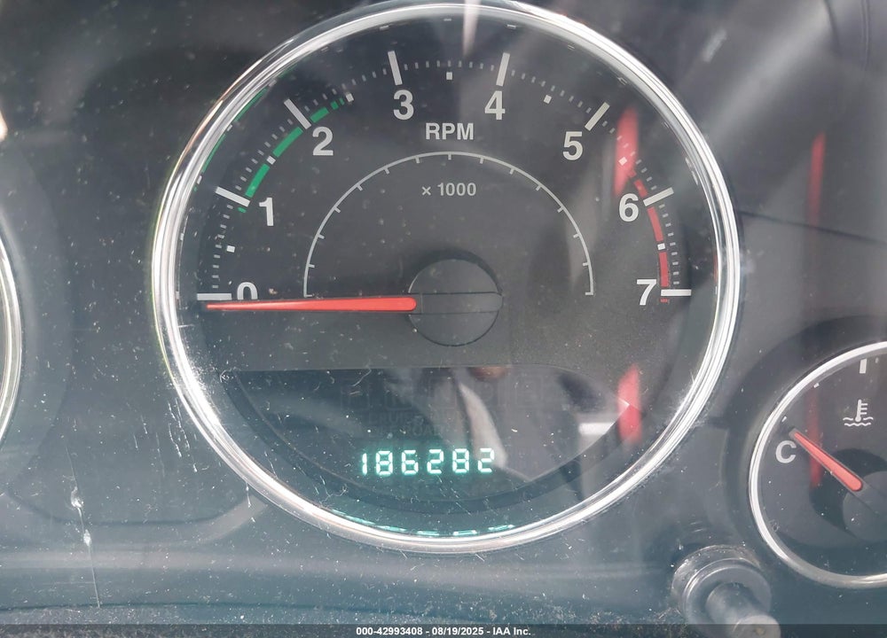 2011 JEEP WRANGLER / VIN: 1J4AA2D10BL528892