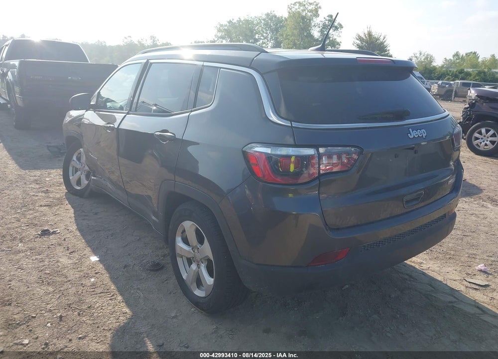 2019 JEEP COMPASS VIN: 3C4NJCBB4KT613540