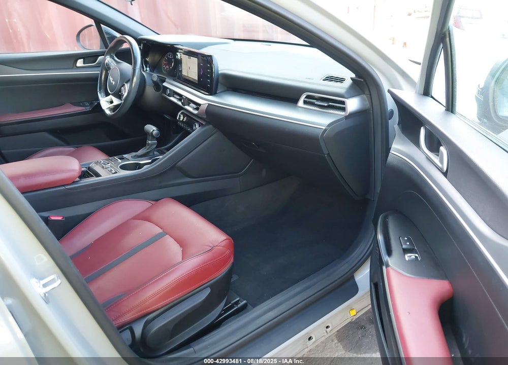2024 KIA K5 VIN: 5XXG64J20RG240388