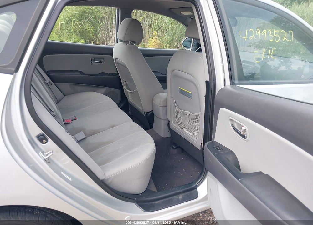 2010 HYUNDAI ELANTRA VIN: KMHDU4ADXAU961385