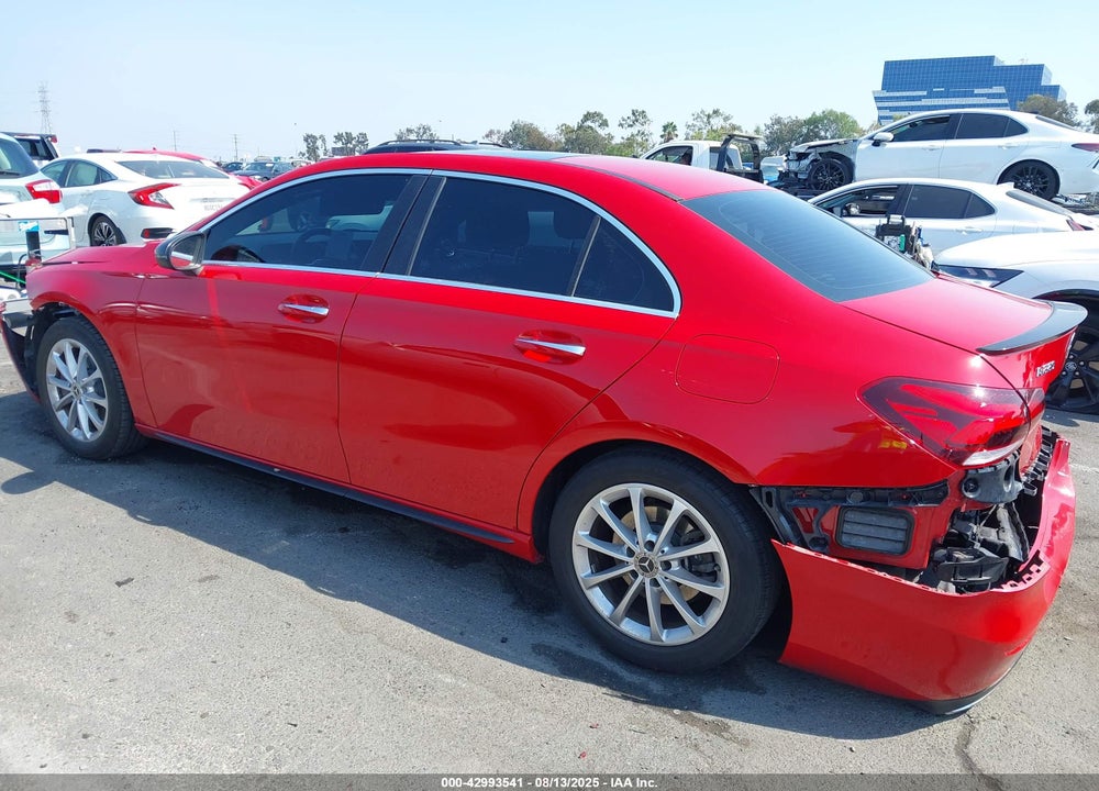 2019 MERCEDES-BENZ A-CLASS VIN: WDD3G4EB4KW027203
