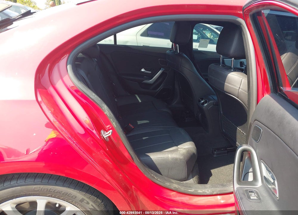 2019 MERCEDES-BENZ A-CLASS VIN: WDD3G4EB4KW027203