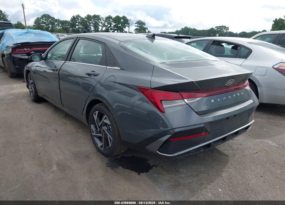 2024 HYUNDAI ELANTRA VIN: KMHLS4DG5RU672496