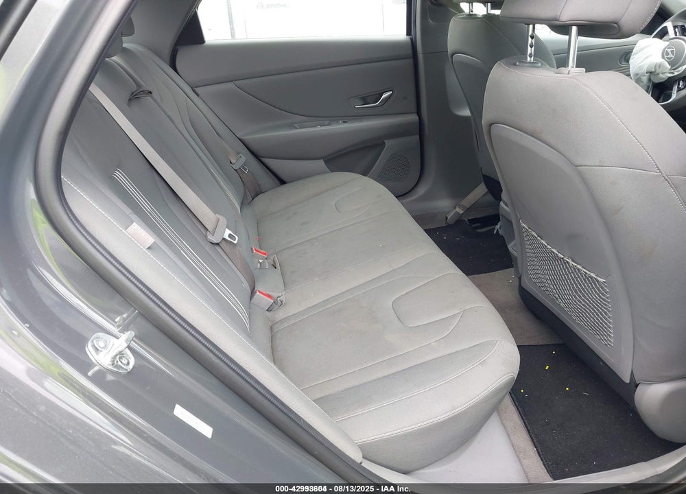 2024 HYUNDAI ELANTRA VIN: KMHLS4DG5RU672496