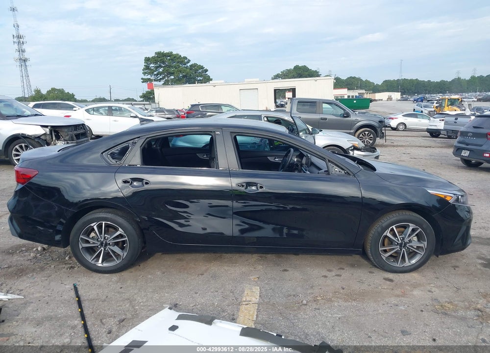 2023 KIA FORTE LXS VIN: 3KPF24ADXPE631238