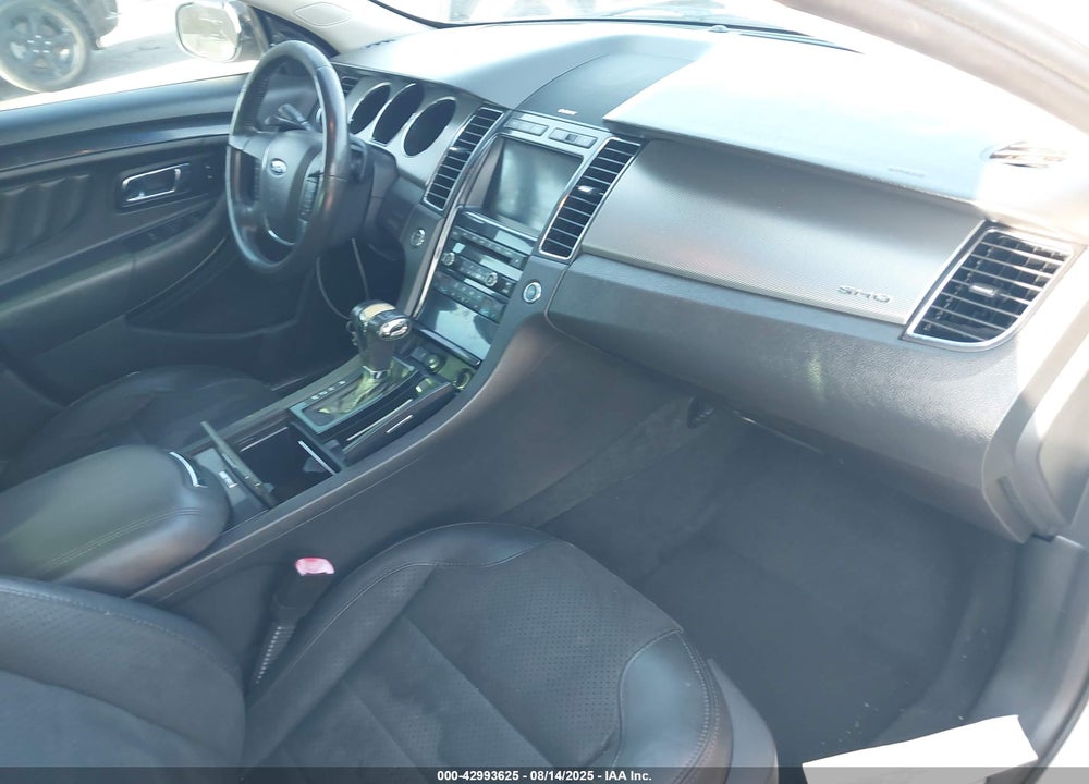 2010 FORD TAURUS SHO VIN: 1FAHP2KT6AG114648