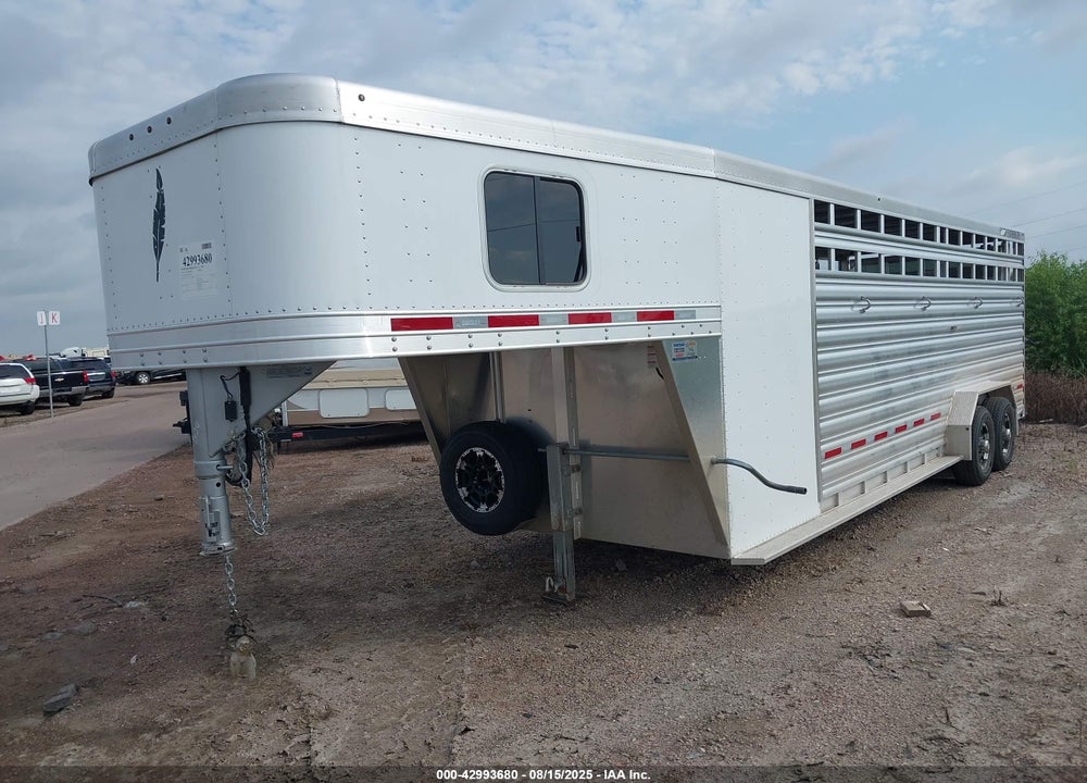 2024 FEATHERLITE HORSE TRAILER VIN: 4FGB12420RC163878