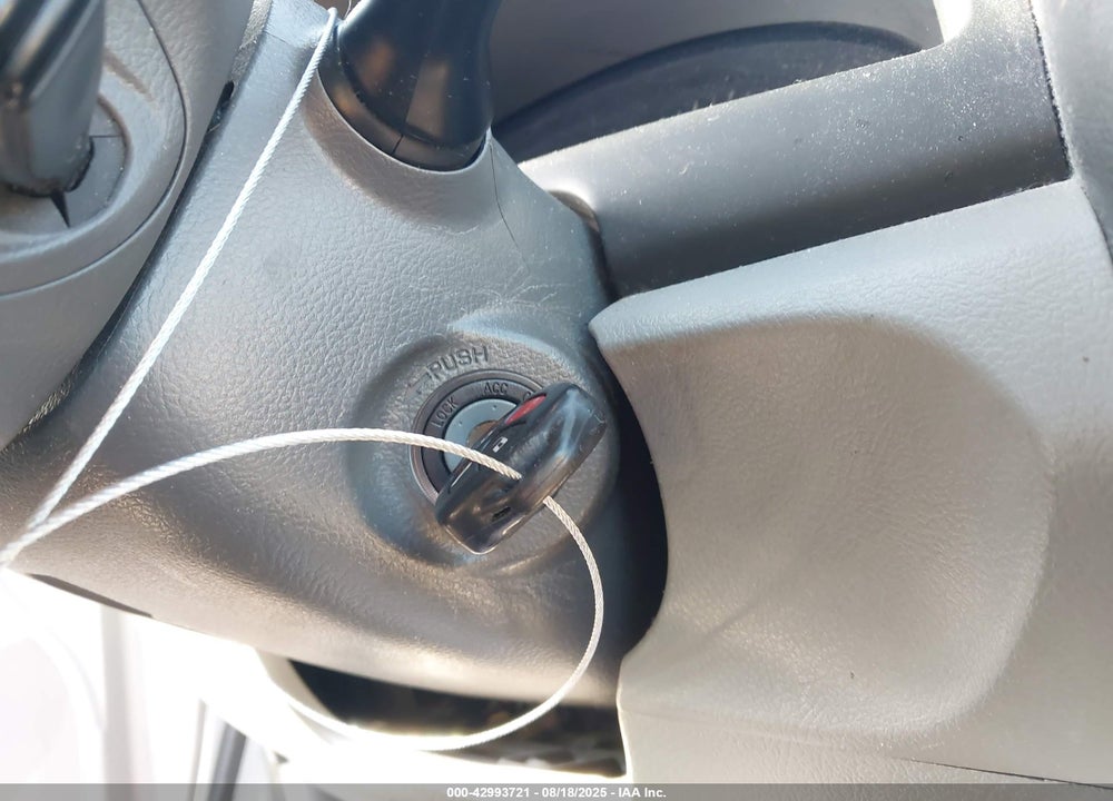 2009 TOYOTA CAMRY VIN: 4T1BE46K29U303065