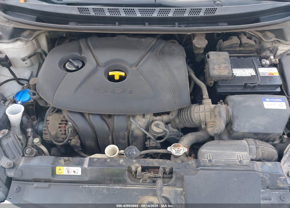 2015 HYUNDAI ELANTRA VIN: KMHDH4AH1FU382834