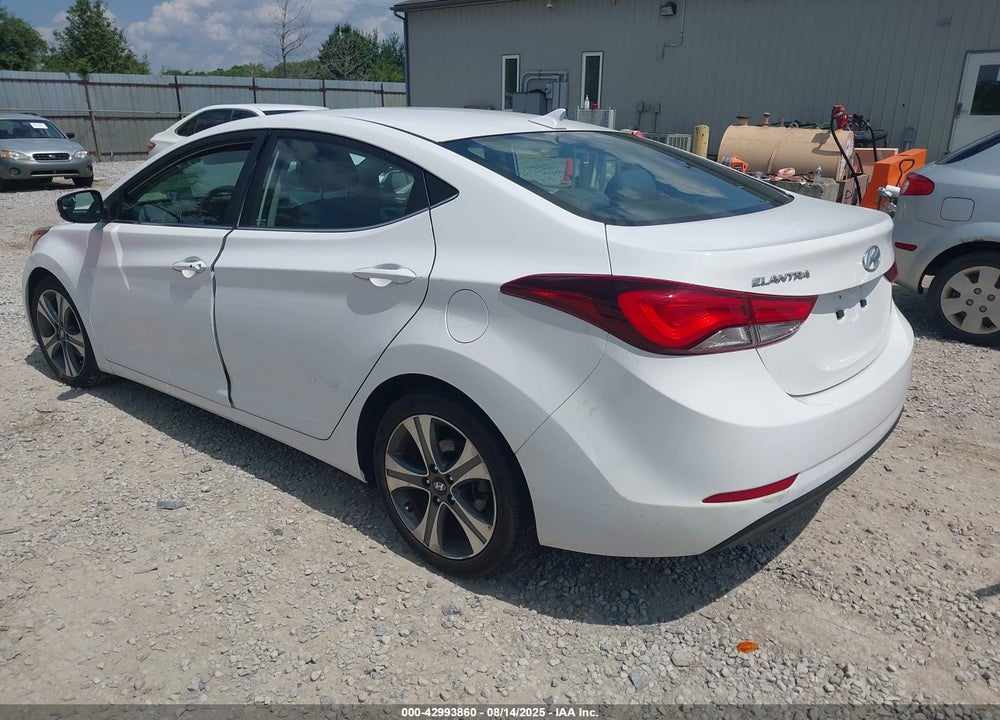2015 HYUNDAI ELANTRA VIN: KMHDH4AH1FU382834