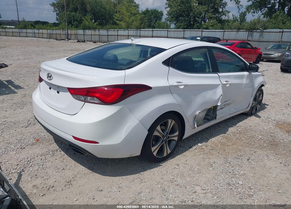 2015 HYUNDAI ELANTRA VIN: KMHDH4AH1FU382834