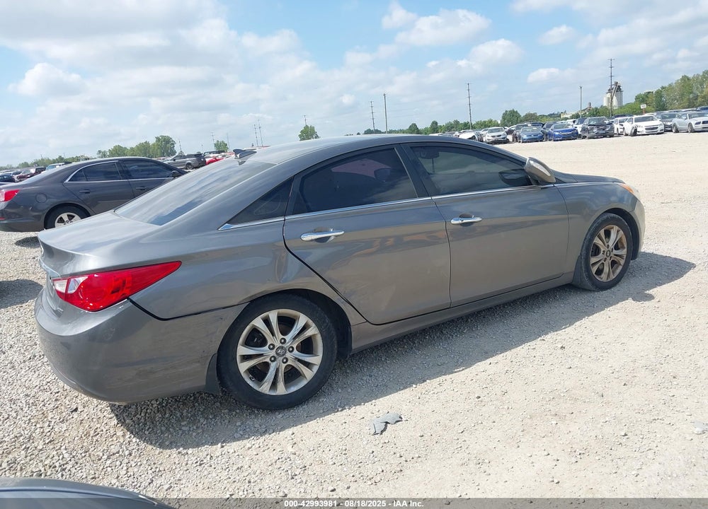 2013 HYUNDAI SONATA VIN: 5NPEC4AC9DH774589
