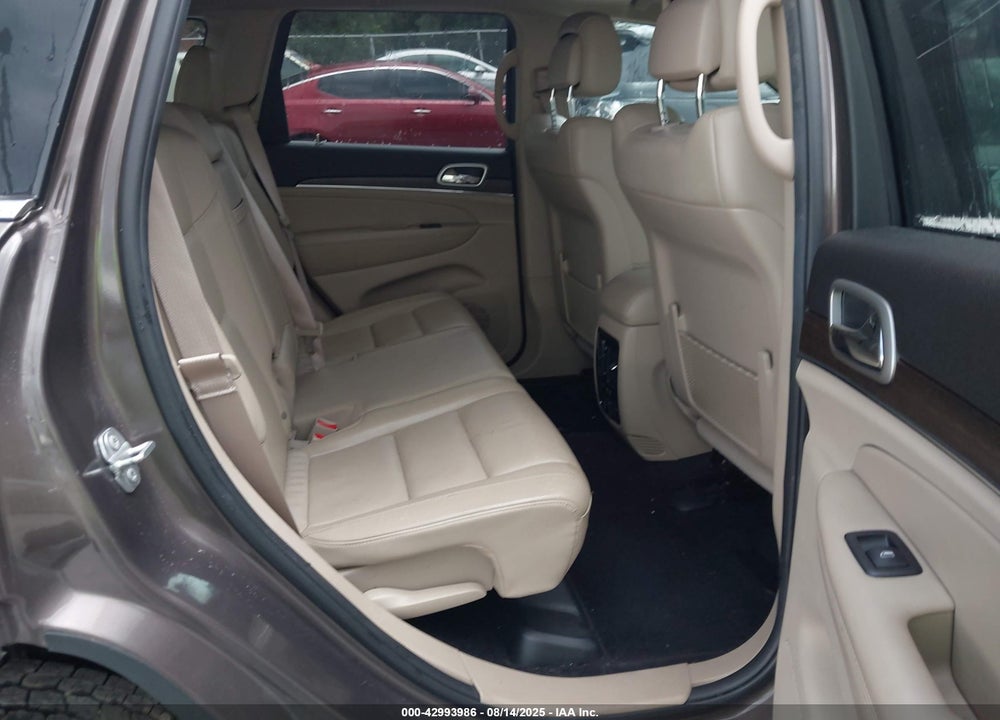 2018 JEEP GRAND CHEROKEE VIN: 1C4RJFBG5JC441544