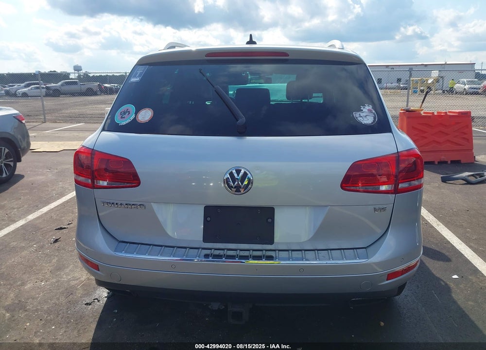 2012 VOLKSWAGEN TOUAREG VIN: WVGFF9BP1CD000363