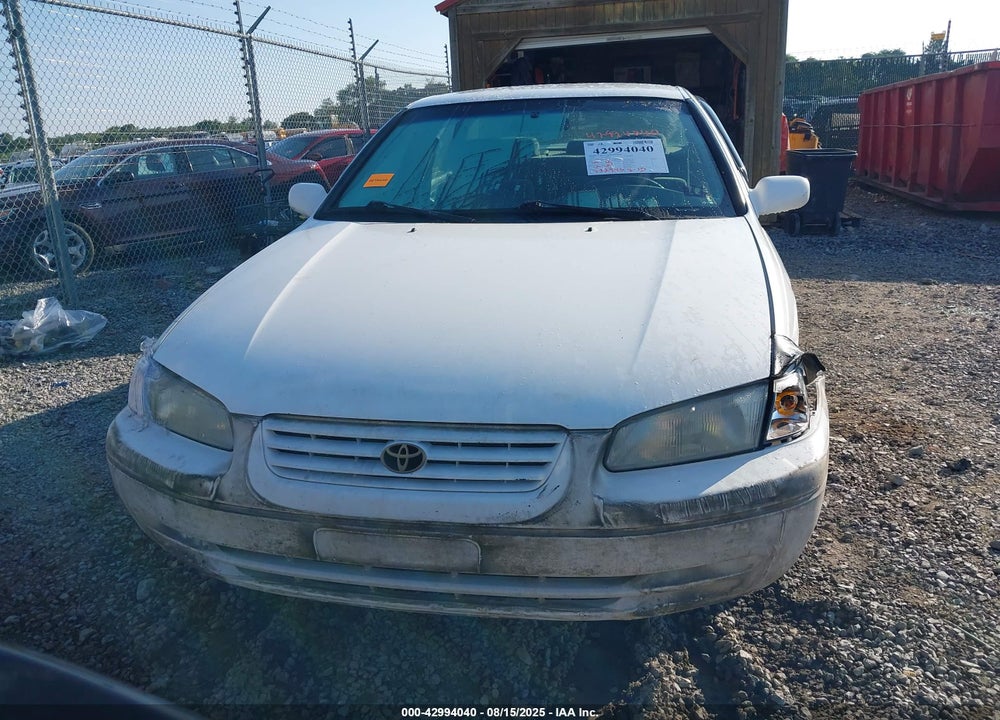 1998 TOYOTA CAMRY LE V6 VIN: JT2BF22K9W0141488
