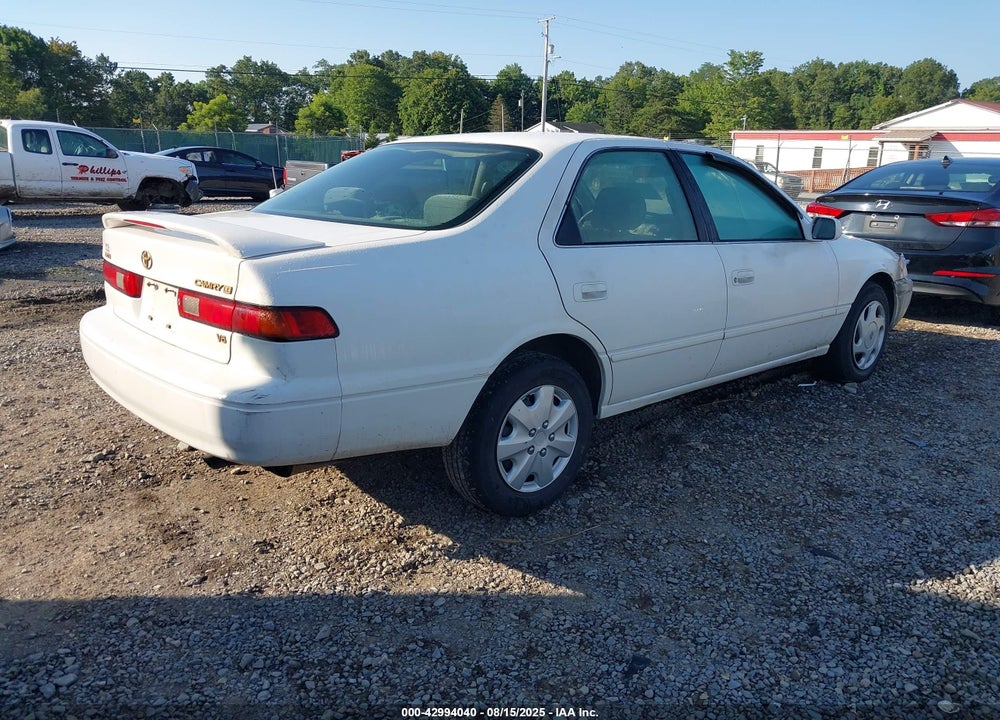 1998 TOYOTA CAMRY LE V6 VIN: JT2BF22K9W0141488
