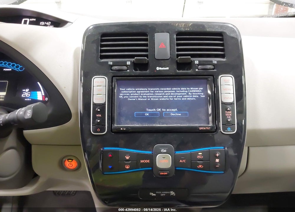 2012 NISSAN LEAF VIN: JN1AZ0CP9CT026010