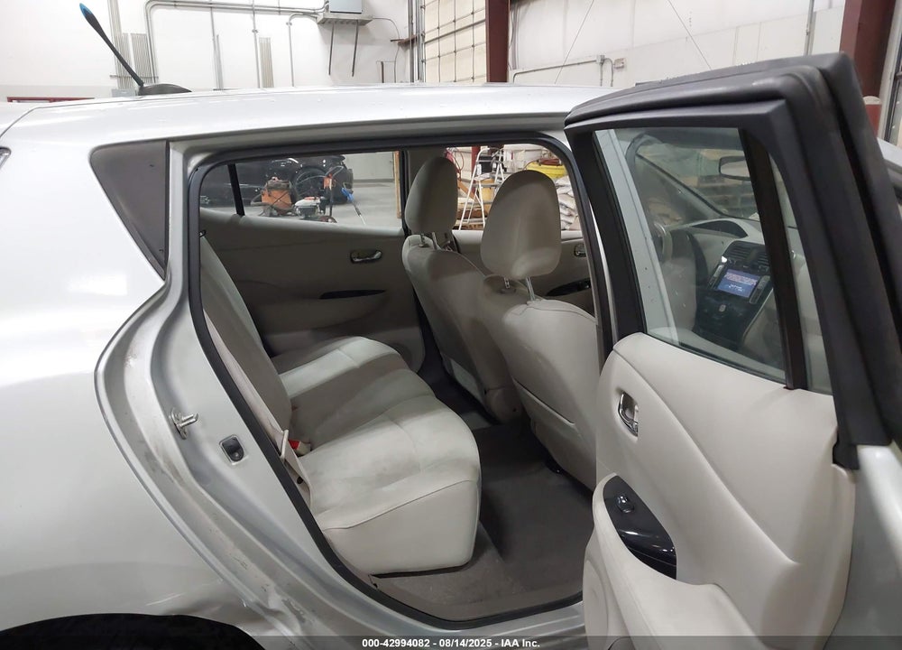 2012 NISSAN LEAF VIN: JN1AZ0CP9CT026010