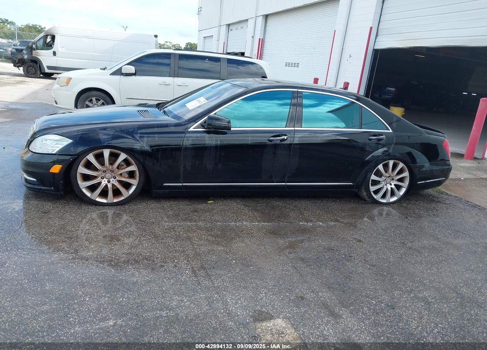 2013 MERCEDES-BENZ S 550 VIN: WDDNG7DB2DA509762