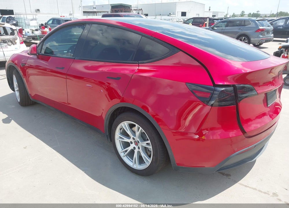 2020 TESLA MODEL Y VIN: 5YJYGDEE7LF032394